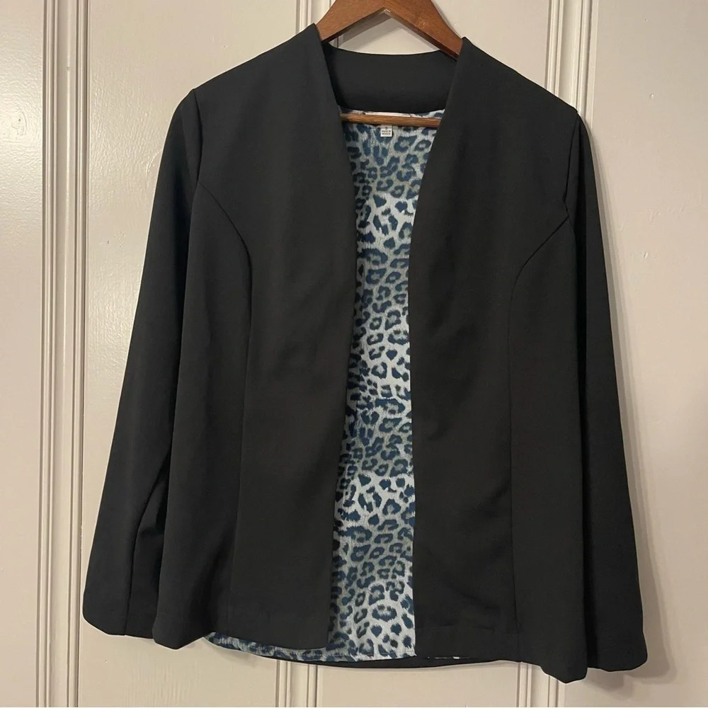 White Birch Lightweight Black Jacket Blazer Leopard lining‎ Size Small
